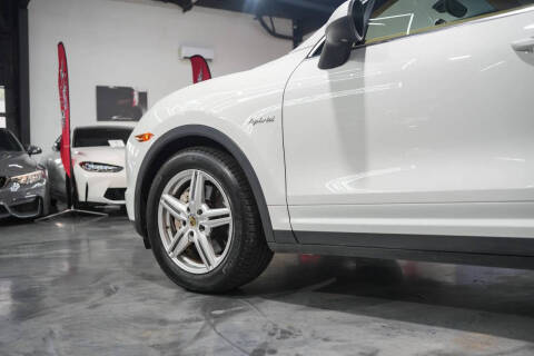 2014 Porsche Cayenne S Hybrid