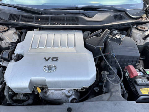 2005 Toyota Avalon XLS