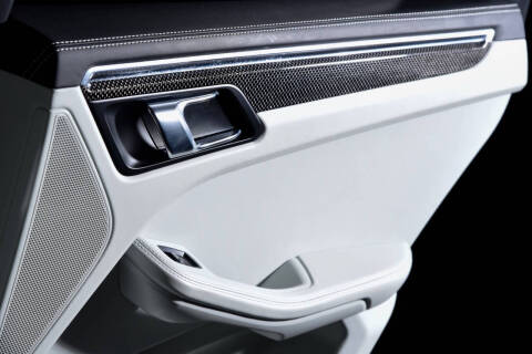 2022 Porsche Macan S