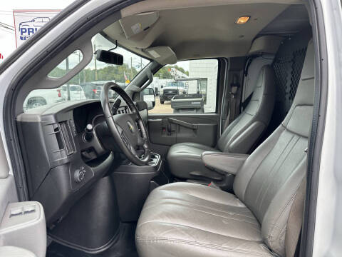 2020 Chevrolet Express 2500