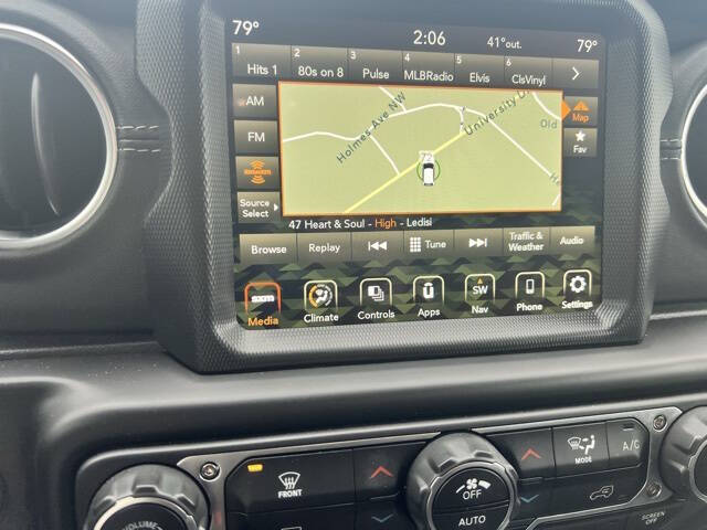 2022 Jeep Gladiator Overland