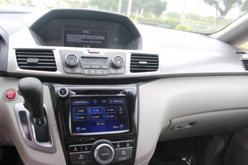 2016 Honda Odyssey SE