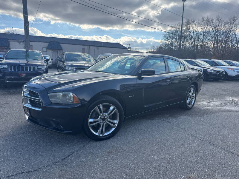 2014 Dodge Charger R/T's photo
