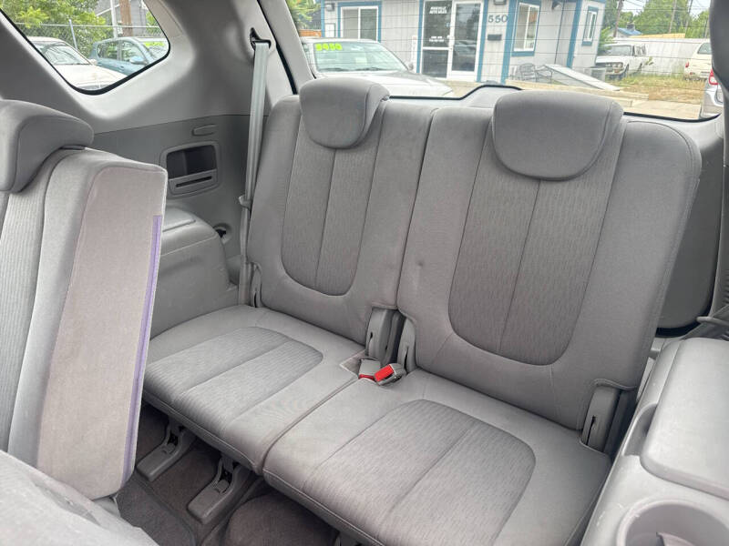 2007 Kia Rondo EX