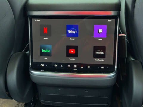 2023 Tesla Model X Standard Range