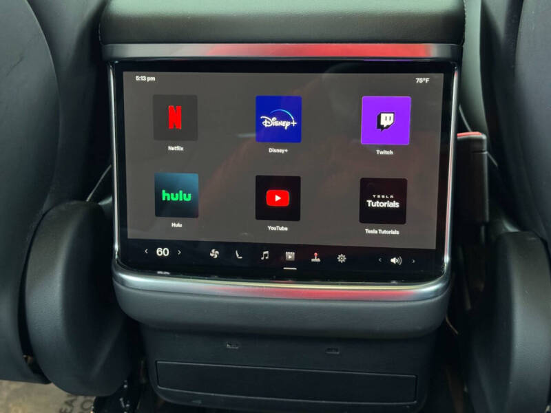 2023 Tesla Model X Standard Range