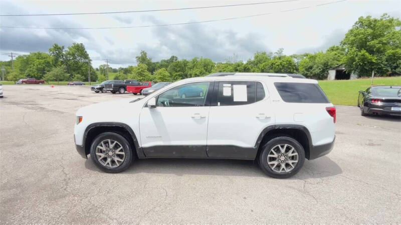 2023 GMC Acadia SLE