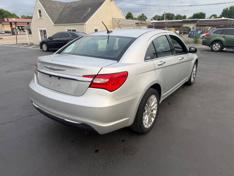 2012 Chrysler 200 Limited