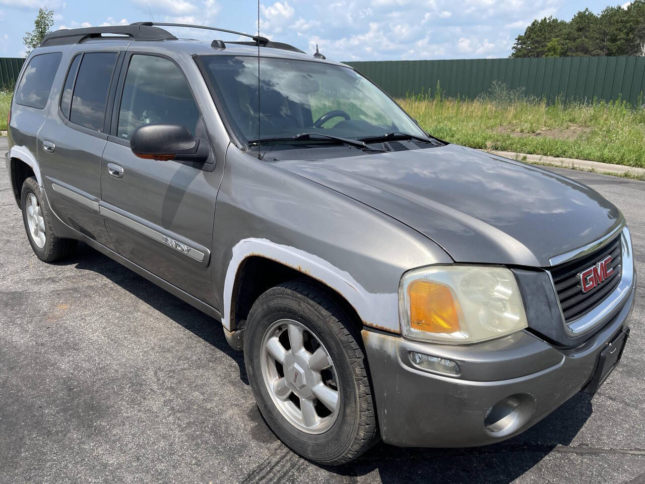 2005 GMC Envoy XL for sale at Twin Cities Auctions in Elk River, MN