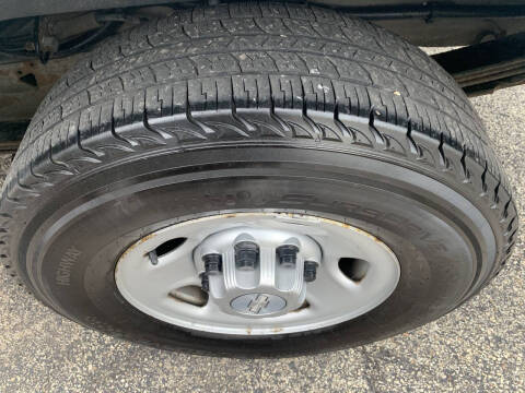 2017 Chevrolet Express 2500