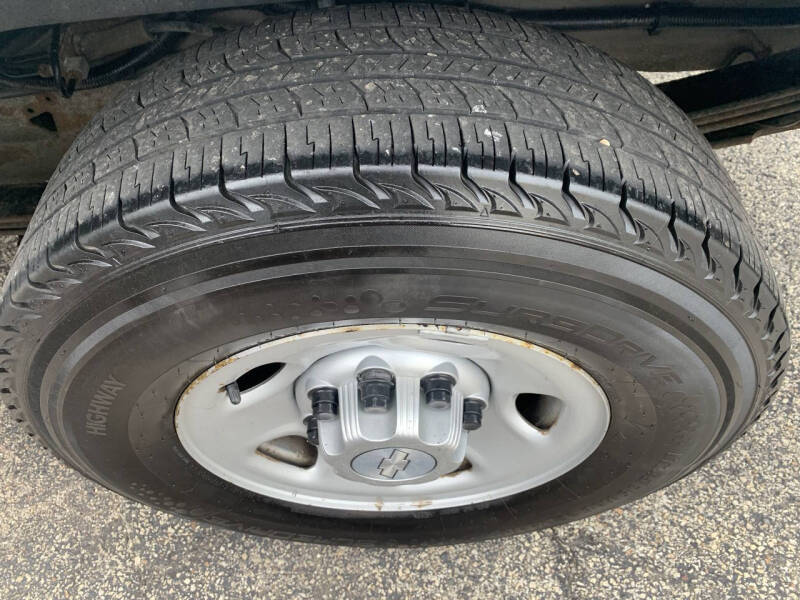 2017 Chevrolet Express 2500