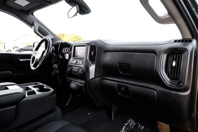 2022 Chevrolet Silverado 1500 Limited Custom