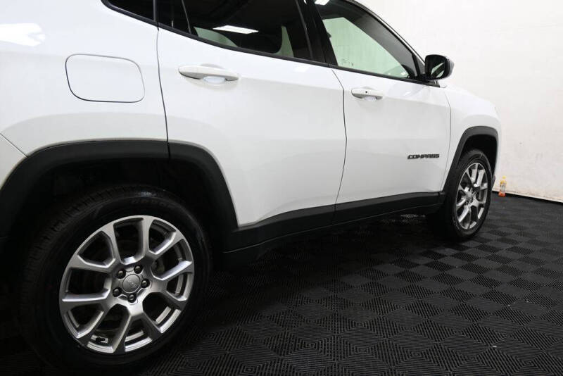 2023 Jeep Compass Latitude Lux