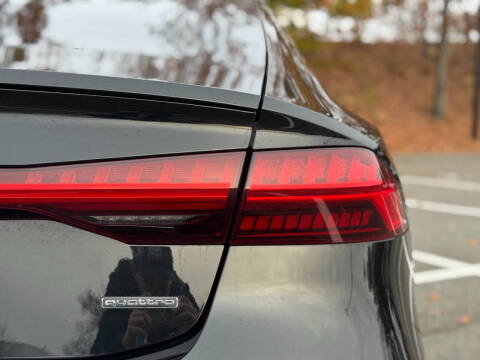 2022 Audi A7 quattro Prestige 55 TFSI