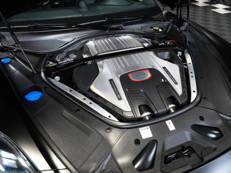 2018 Porsche Panamera Turbo