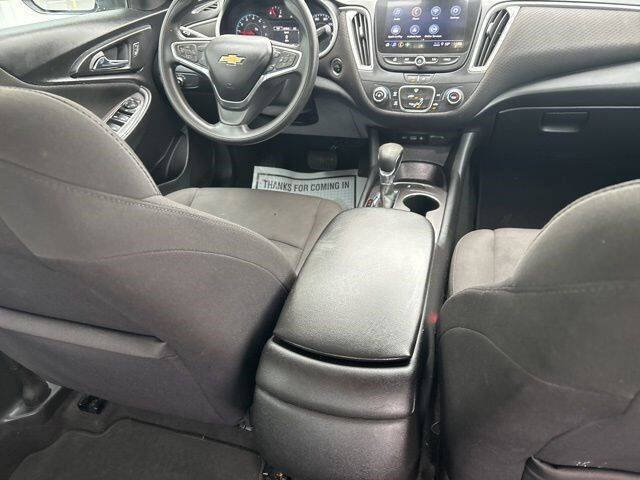 2022 Chevrolet Malibu LS