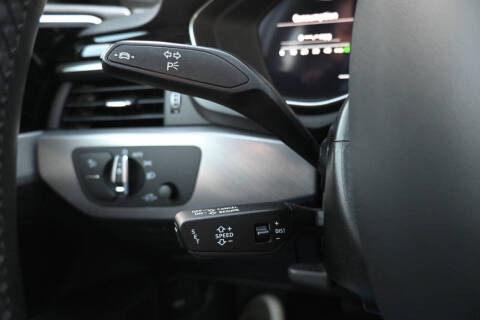 2022 Audi A4 quattro S line Prem Plus 45 TFSI