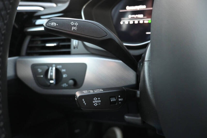 2022 Audi A4 quattro S line Prem Plus 45 TFSI