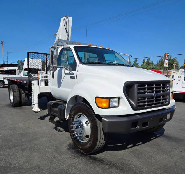 2000 Ford F-650 Super Duty