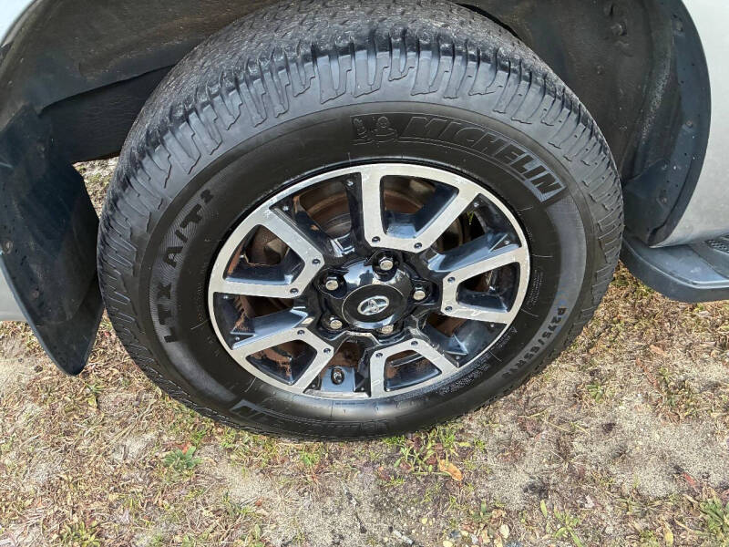 2013 Toyota Sequoia SR5