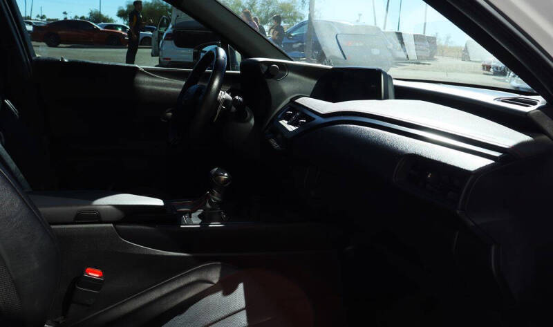 2019 Lexus UX 200 F SPORT