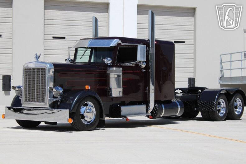 1965 Petebilt Mini Big-Rig