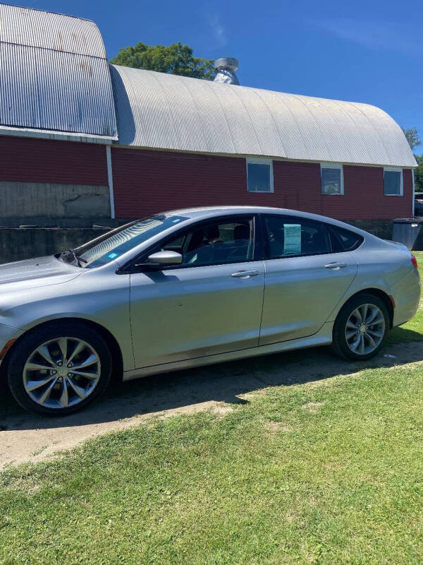 2015 Chrysler 200 S
