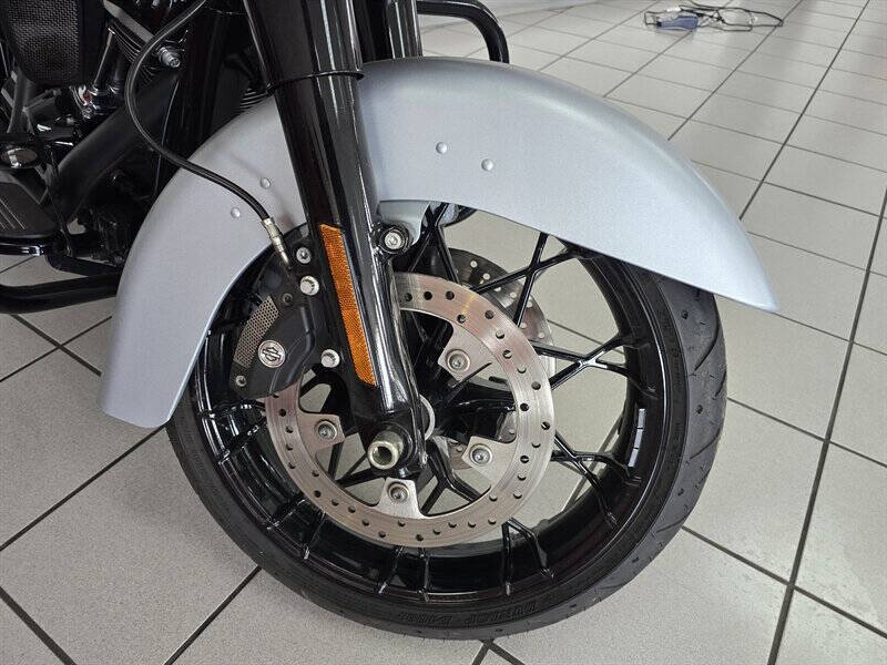 2020 Harley-Davidson Road Glide