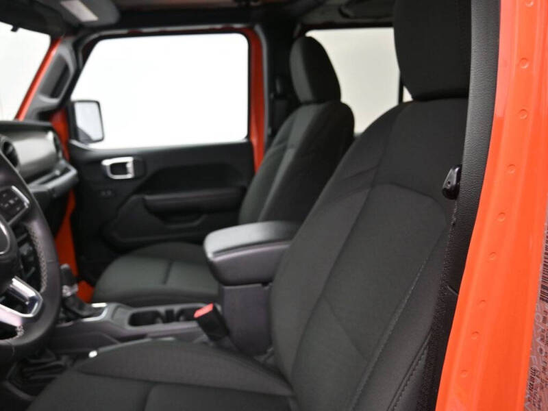 2020 Jeep Gladiator Sport