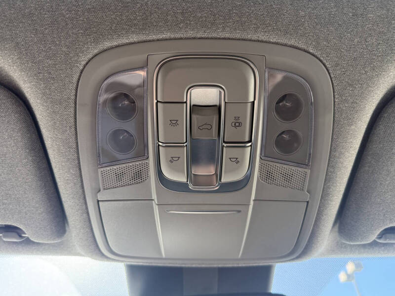 2019 Hyundai Santa Fe Ultimate 2.4L