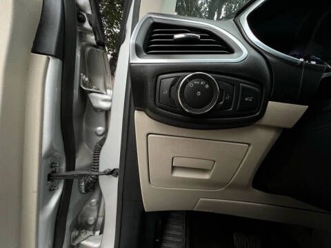 2016 Ford Edge Titanium