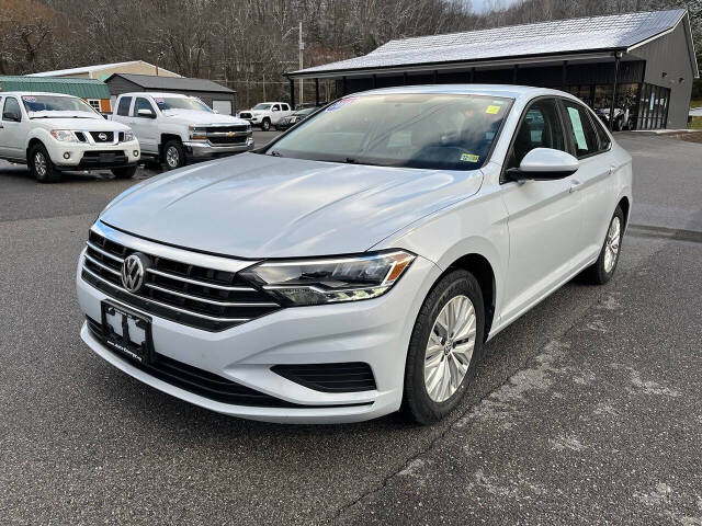 2019 Volkswagen Jetta for sale at Auto Energy in Lebanon, VA