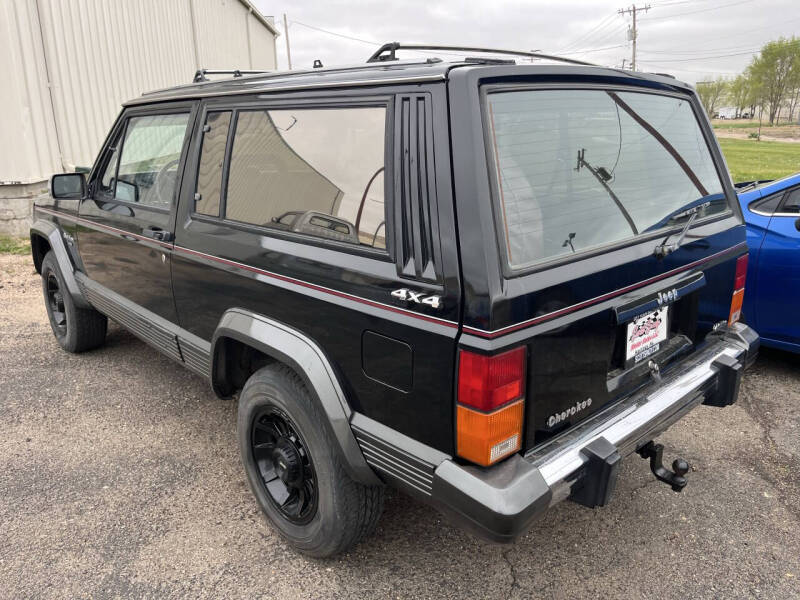 1990 Jeep Cherokee Laredo
