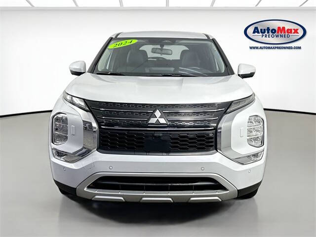 2024 Mitsubishi Outlander SE Black Edition