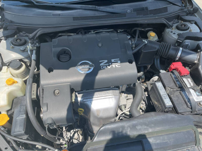 2002 Nissan Altima 2.5 S