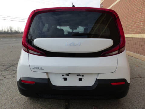 2022 Kia Soul LX