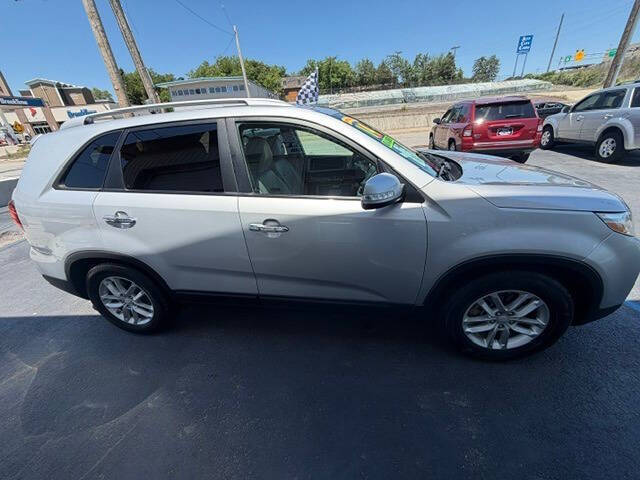 2014 Kia Sorento LX