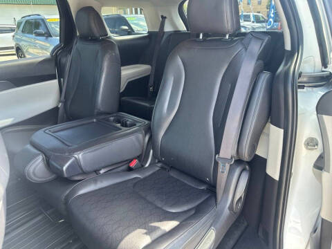 2024 Kia Carnival