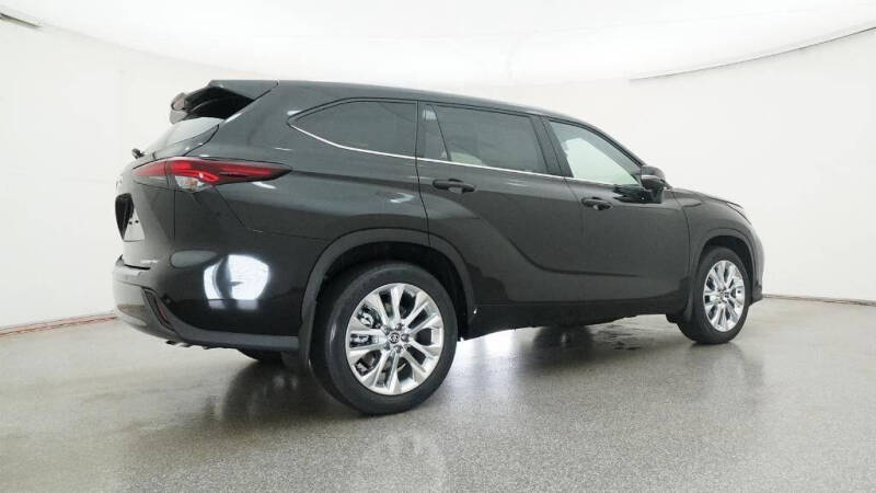 2026 Toyota Highlander Limited