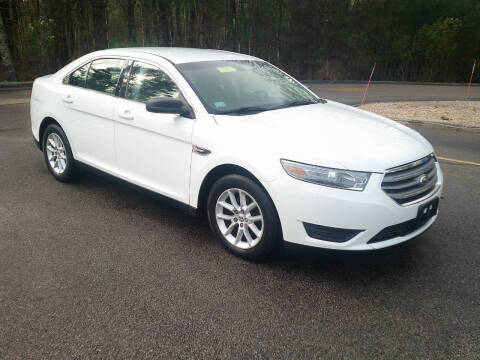 2013 Ford Taurus SE