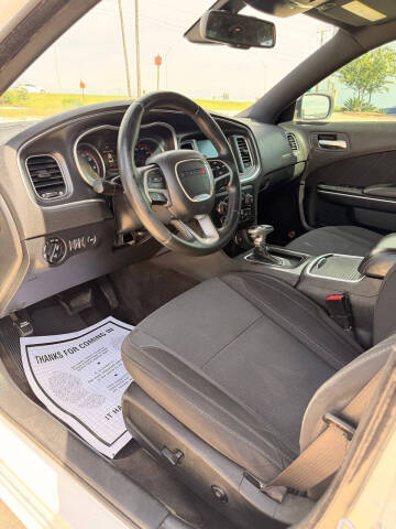 2015 Dodge Charger SXT