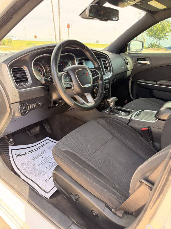 2015 Dodge Charger SXT