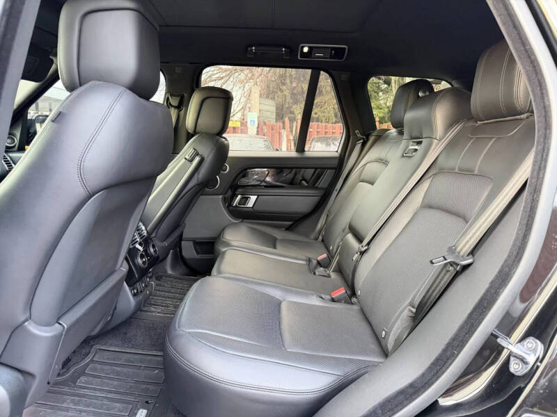 2020 Land Rover Range Rover P525 HSE