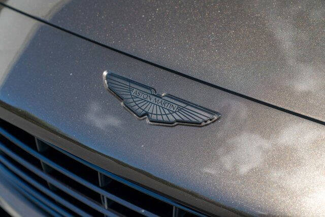 2021 Aston Martin DBX