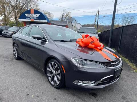 2016 Chrysler 200 for sale at OTOCITY in Totowa NJ
