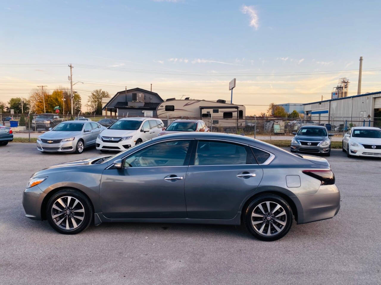 2017 Nissan Altima for sale at Speed Auto Sales Inc in Bowling Green, KY