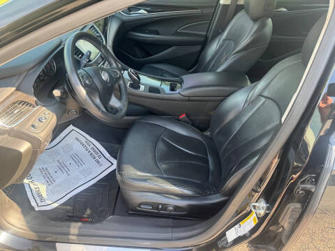 2017 Buick LaCrosse Essence