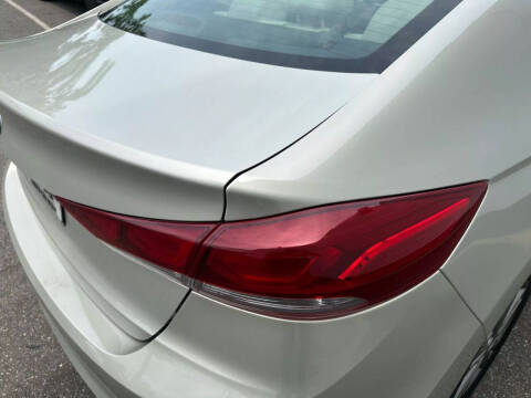 2017 Hyundai Elantra Value Edition