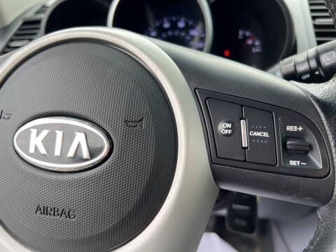 2012 Kia Soul +