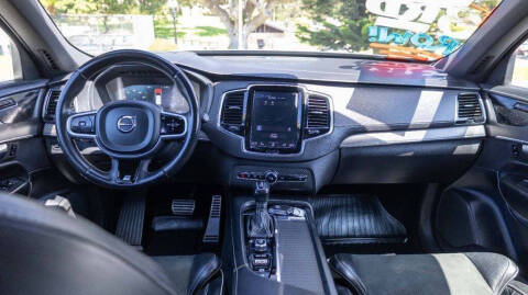 2019 Volvo XC90 T5 R-Design